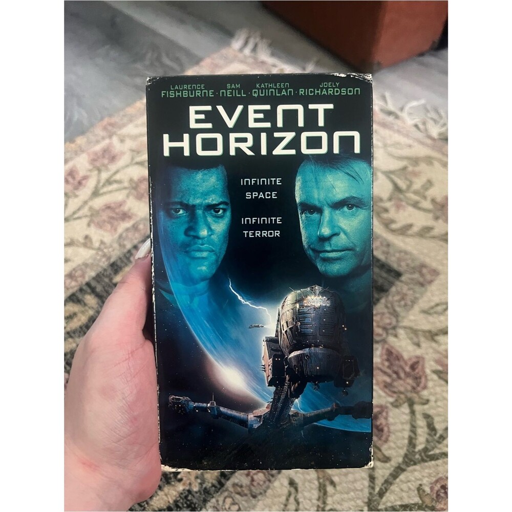 Event Horizon VHS — Blue Sci‑Fi Thriller Cover